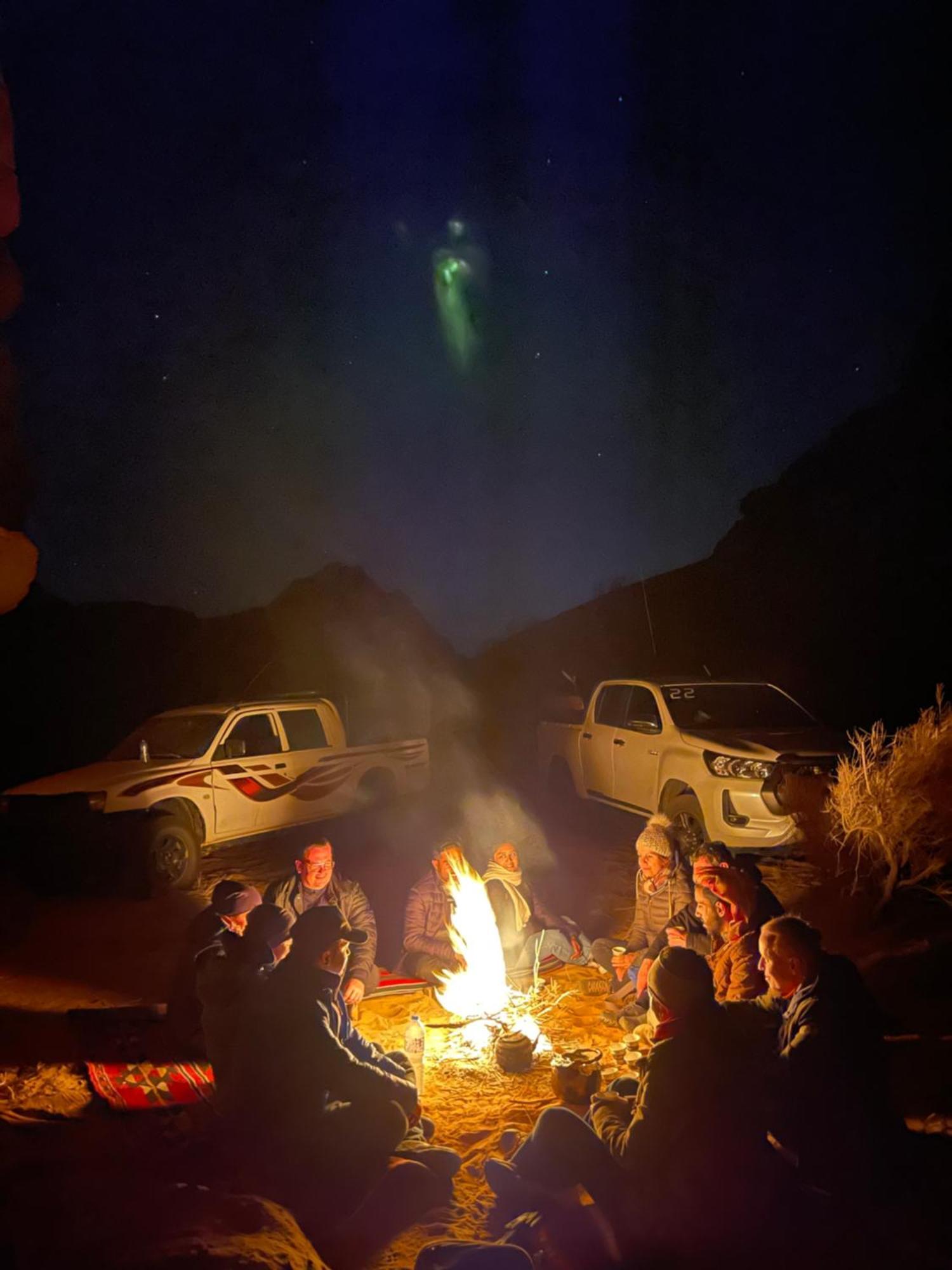 Wadi Rum Sunset Camp Zewnętrze zdjęcie